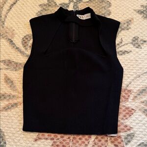 Zara Black Sleeveless Crop Top With Opening on Top Style Business Casual